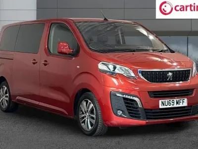 Used Peugeot Traveller Allure 150 HP (110 kW) 2019 Red MPV