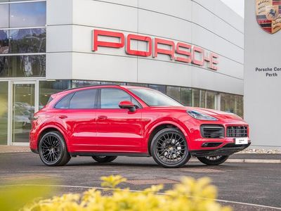 Used Porsche Cayenne 462 HP (339 kW) 2021 Red SUV