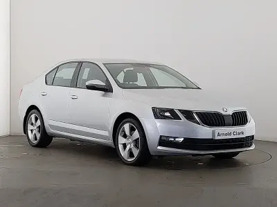 Used Skoda Octavia SE Drive 115 HP (84 kW) 2019 Silver Hatchback