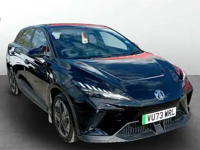 Usado MG MG4 EV SE 2023 Preto Citadino