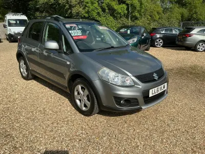 Used Suzuki SX4 SZ5 120 HP (88 kW) 2012 Grey Hatchback