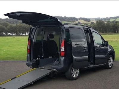 Used Citroën Berlingo XTR 100 HP (73 kW) 2017 Grey MPV