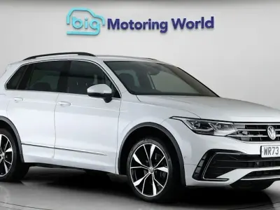 Używany VW Tiguan R-line 245 KM (180 kW) 2023 Biały SUV