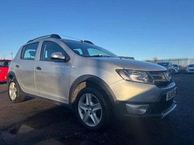 Used Dacia Sandero Lauréate 2014 Silver Hatchback