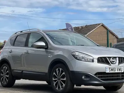 Used Nissan Qashqai N-TEC 150 HP (110 kW) 2011 Silver SUV