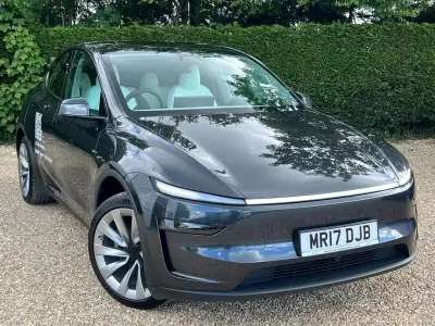 Used Tesla Model Y RWD 286 kW (389 HP) 2025 Grey SUV