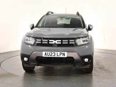 Usado Dacia Duster Journey 130 CV (95 kW) 2023 Gris SUV