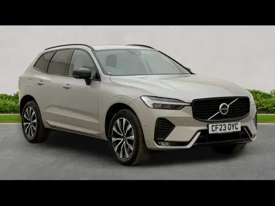 Used Volvo XC60 Plus 250 HP (183 kW) 2023 Silver SUV