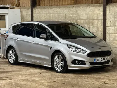 Used Ford S-MAX Sport 240 HP (176 kW) 2015 Silver MPV