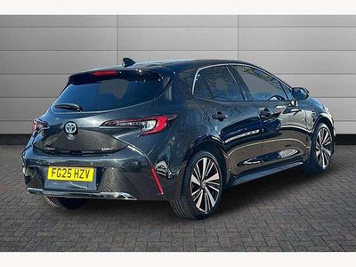 Used Toyota Corolla Design 140 HP (102 kW) 2025 Black Hatchback