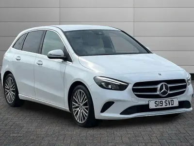 Used Mercedes B200 Executive 148 HP (108 kW) 2022 White Hatchback
