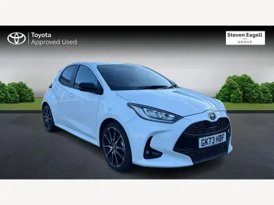 Used Toyota Yaris Hybrid Sport 116 HP (85 kW) 2023 White Hatchback