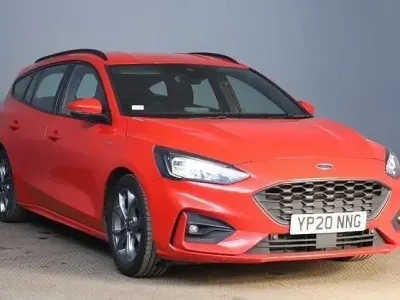 Begagnad Ford Focus ST-Line 2020 Röd Kombi