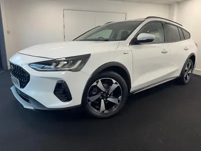 Used Ford Focus Active 125 HP (91 kW) 2023 White Estate