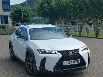 Used Lexus UX 300h Sport Design Packet 199 HP (146 kW) 2024 White SUV