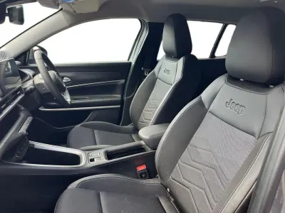 Used Jeep Avenger EV Summit 113 kW (154 HP) 2025 Grey SUV