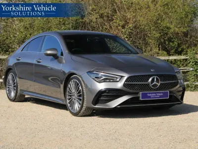 Usado Mercedes CLA220 AMG Line Premium 190 HP (139 kW) 2023 Cinzento Sedan