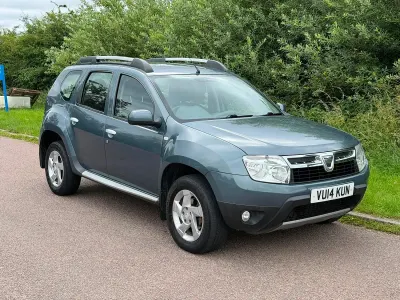 Used Dacia Duster Lauréate 110 HP (80 kW) 2014 Grey SUV