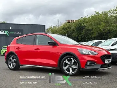 Used Ford Focus Active 120 HP (88 kW) 2019 Red Hatchback