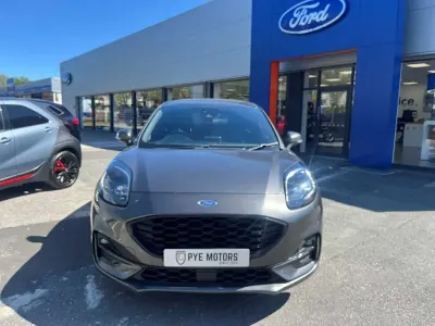 Usado Ford Puma ST-Line X 2021 Gris SUV