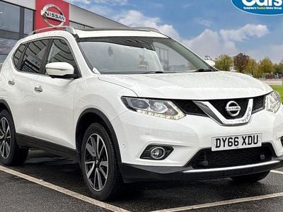 White Used 2016 Nissan X-Trail Tekna SUV | £9,190 (Fair price)