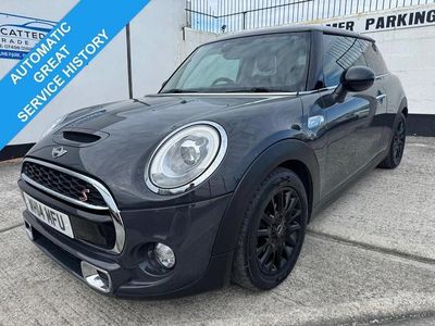 Usado Mini Cooper 2024 Plateado Utilitario