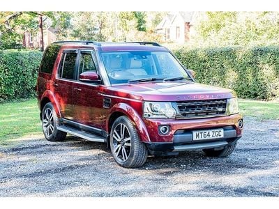 Red Used 2014 Land Rover Discovery 4 HSE Luxury SUV | £21,995