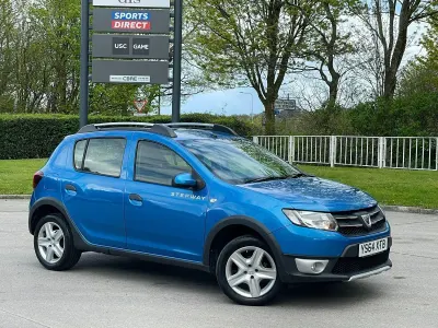 Used Dacia Sandero Lauréate 2015 Blue Hatchback