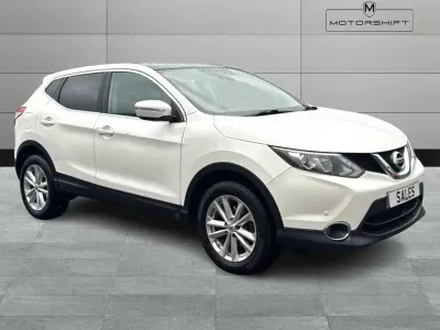 Gebraucht Nissan Qashqai Acenta Premium 110 PS (80 kW) 2014 Weiß SUV