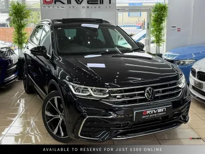 Usado VW Tiguan R-line 150 CV (110 kW) 2023 Negro SUV