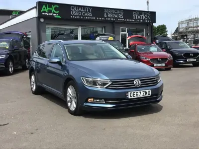 Used VW Passat Business 120 HP (88 kW) 2017 Blue Estate