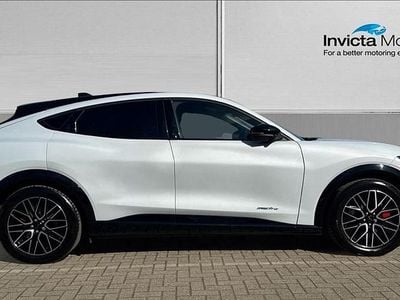 Used Ford Mustang Premium 294 HP (216 kW) 2025 White Hatchback