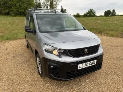 Used Peugeot Partner 131 HP (96 kW) 2021 Grey MPV