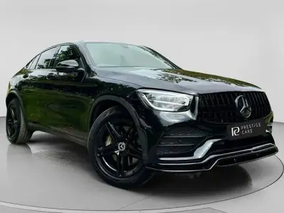 Käytetty Mercedes GLC300 AMG line 258 HP (189 kW) 2023 Coupe - kaksiovinen
