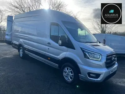 Usado Ford Transit Limited 130 HP (95 kW) 2022 Prateado Van