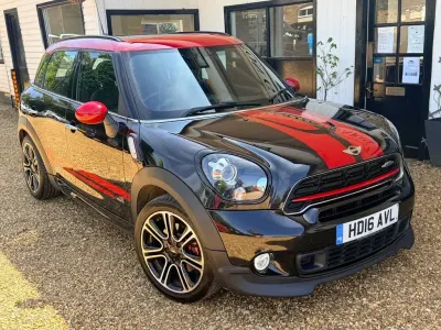 Used Mini John Cooper Works 218 HP (160 kW) 2016 Black Hatchback