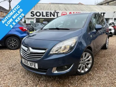 Second-hand Vauxhall Meriva 110 CP (80 kW) 2015 Albastru Monovolum