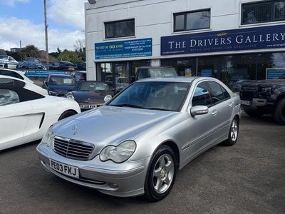 Usado Mercedes C200 Avantgarde 2003 Prateado Sedan