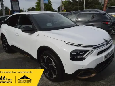 Used Citroën C4 PureTech 155 HP (114 kW) 2022 White Hatchback