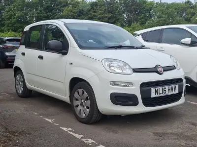 Used Fiat Panda Pop 69 HP (50 kW) 2016 White Hatchback