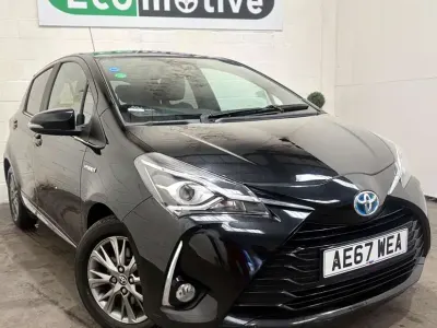 Second-hand Toyota Yaris Hybrid 2017