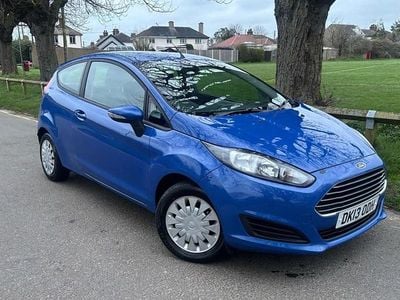 Used Ford Fiesta Style 95 HP (69 kW) 2013 Blue Hatchback
