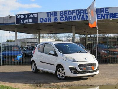 Used Peugeot 107 Allure 68 HP (50 kW) 2014 White Hatchback