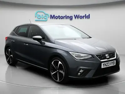 Begagnad Seat Ibiza FR Sport 110 HK (80 kW) 2023 Grå Halvkombi