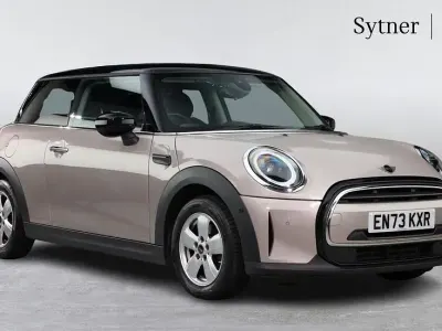 Used Mini Cooper Classic 134 HP (98 kW) 2024 Grey Hatchback