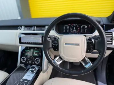 Używany Land Rover Range Rover S 275 KM (202 kW) 2020 Czarny SUV
