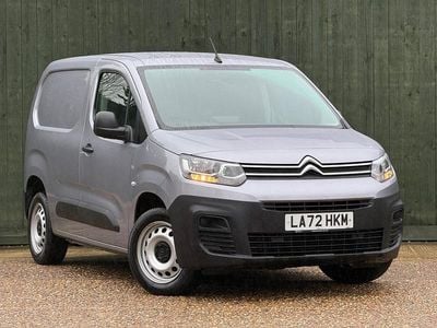 Used Citroën Berlingo 100 HP (73 kW) 2023 Grey MPV