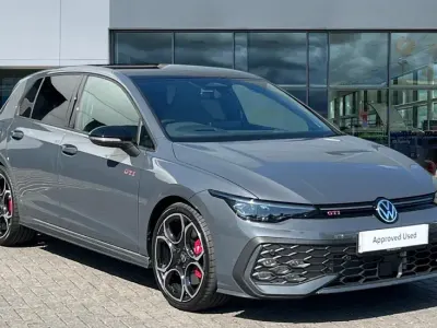 New VW Golf VIII GTI 265 HP (194 kW) 2026 Dolphin grey metallic black Hatchback