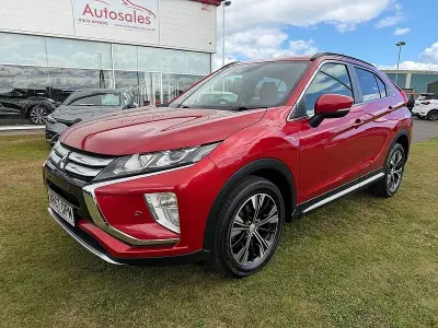 Used Mitsubishi Eclipse 2017 Red Hatchback