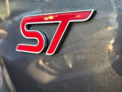 Used Ford Focus ST 280 HP (205 kW) 2023